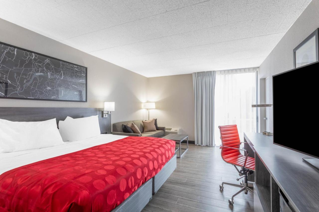 Отель Ramada By Wyndham Tucson Airport Drexel Heights Экстерьер фото