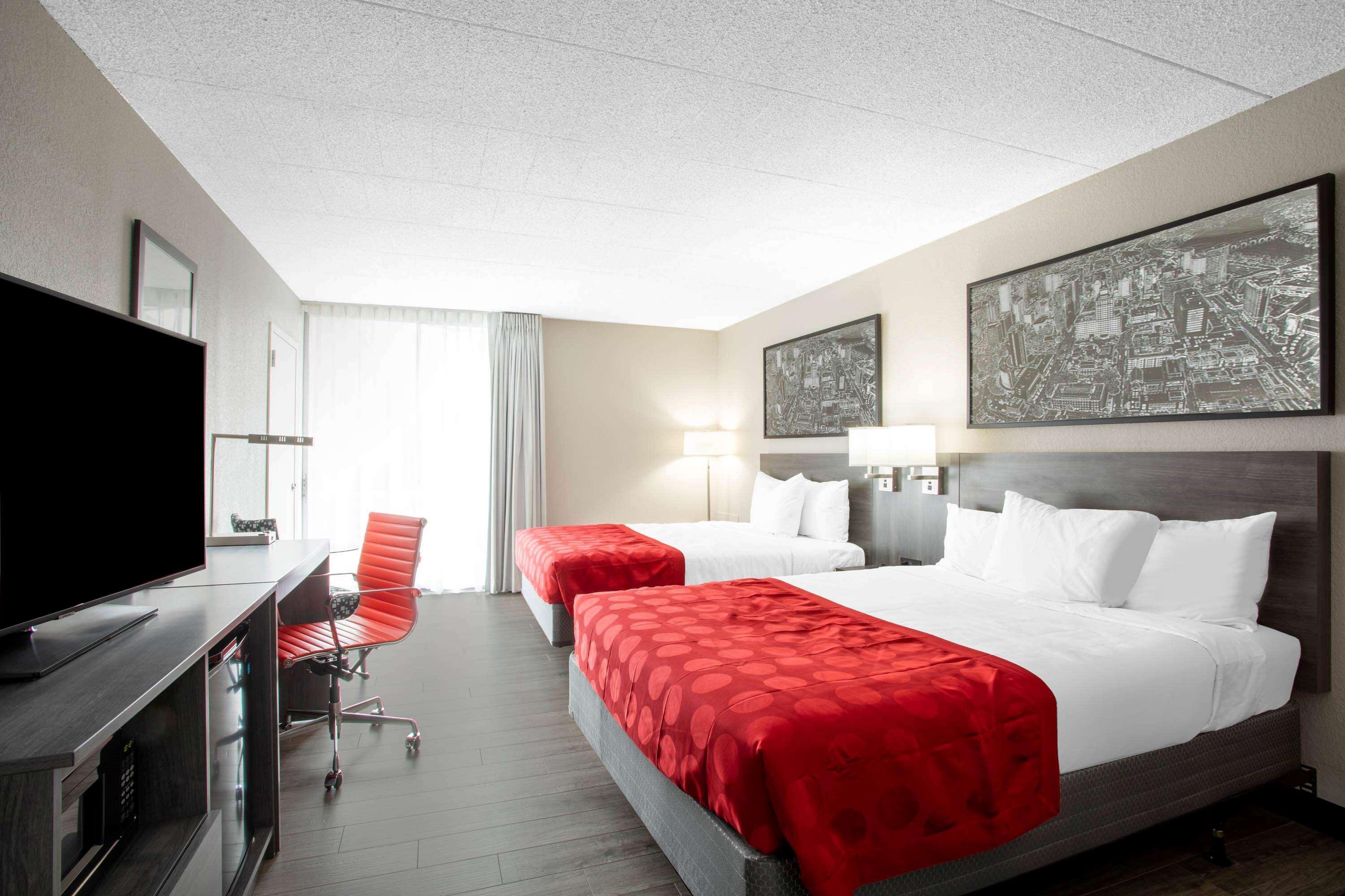 Отель Ramada By Wyndham Tucson Airport Drexel Heights Экстерьер фото